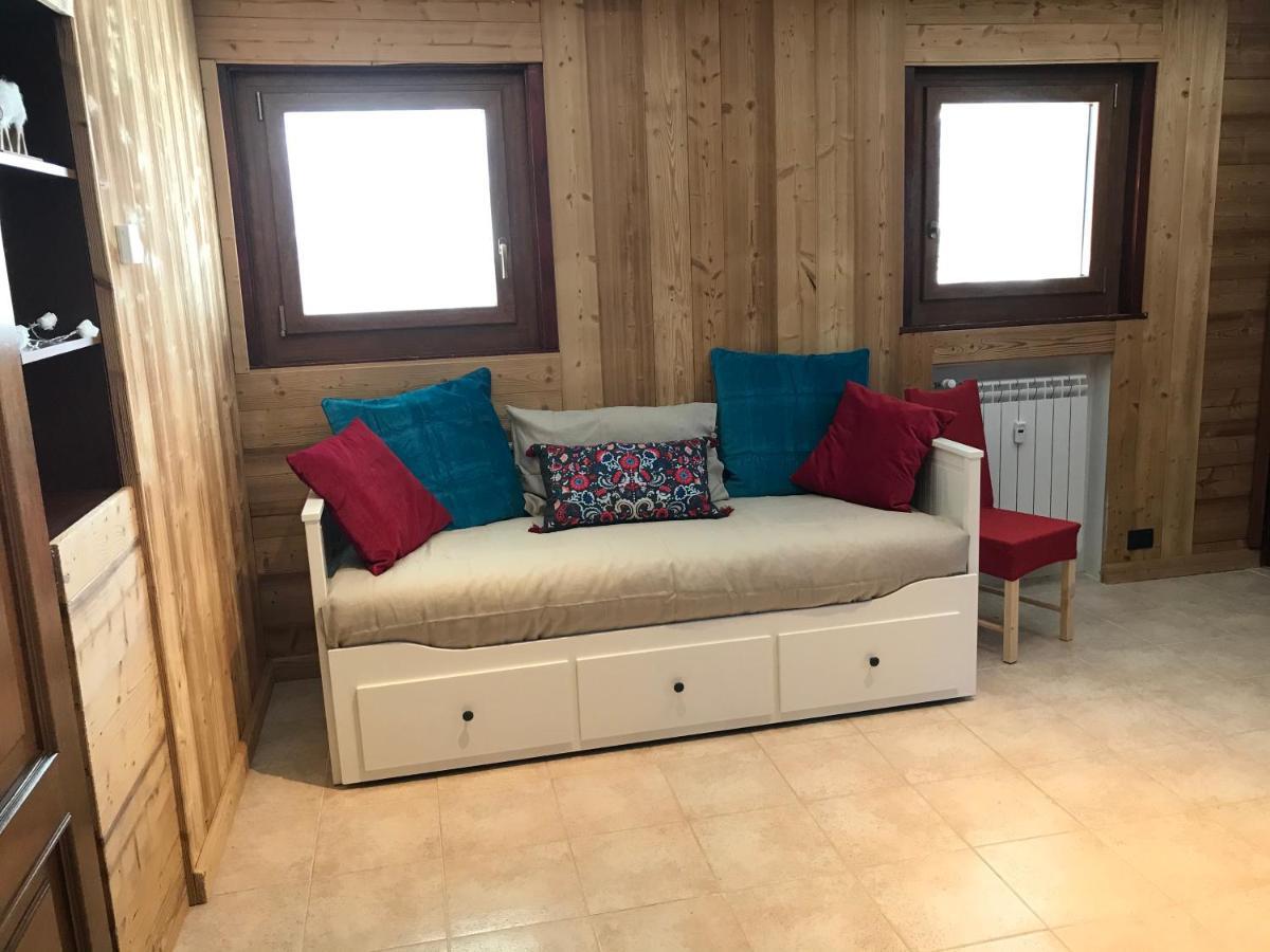 Aroma Di Legno E Profumo Di Neve Apartment Breuil-Cervinia Luaran gambar