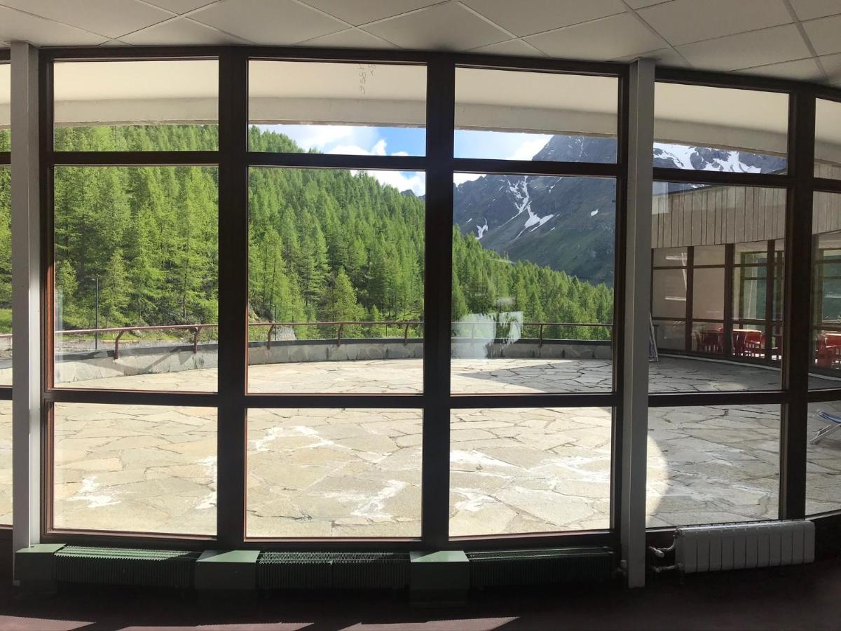 Aroma Di Legno E Profumo Di Neve Apartment Breuil-Cervinia Luaran gambar