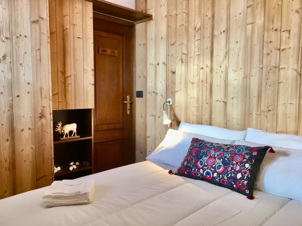 Aroma Di Legno E Profumo Di Neve Apartment Breuil-Cervinia Luaran gambar