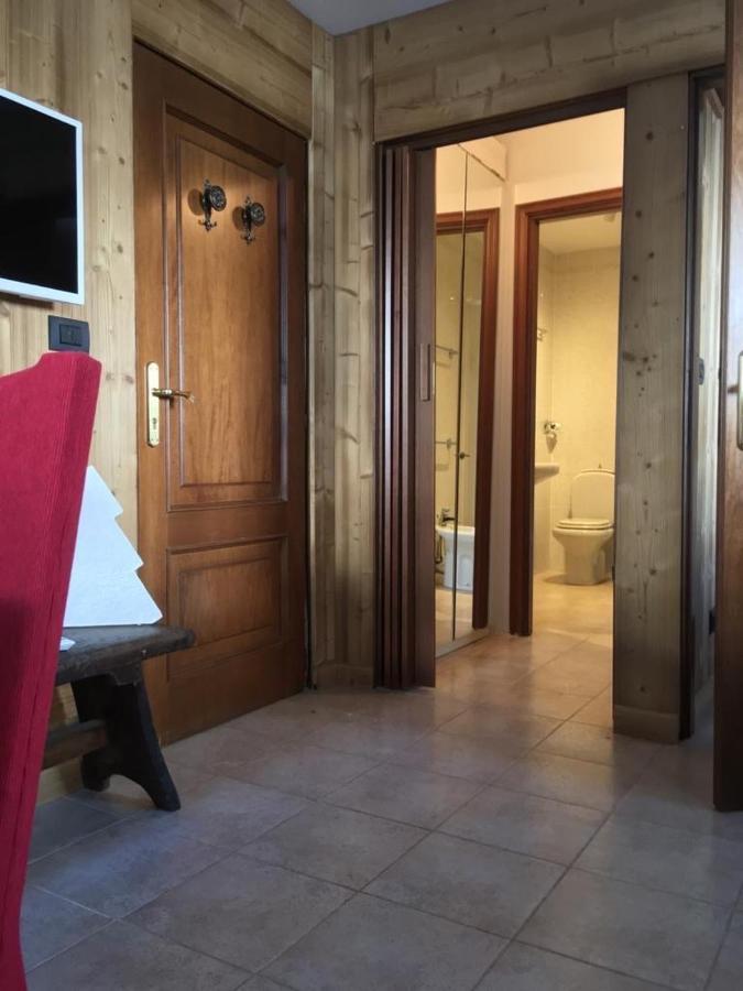 Aroma Di Legno E Profumo Di Neve Apartment Breuil-Cervinia Luaran gambar